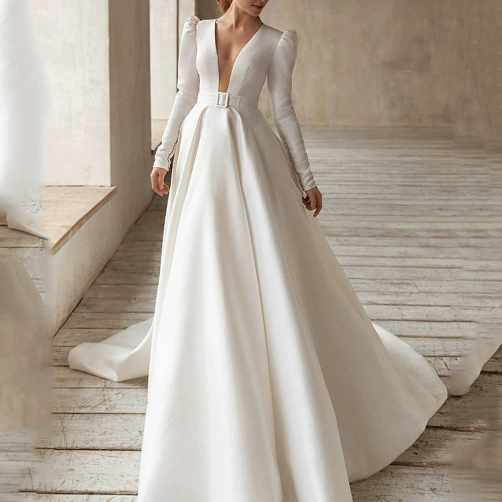 ZARA Spring Summer White Satin Elegant French Slimming Height Enhancing Dress